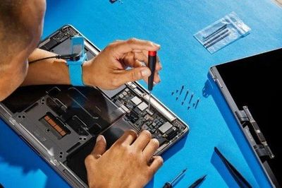 Apple ra mắt dịch vụ tự sửa chữa dành cho người dùng Macbook