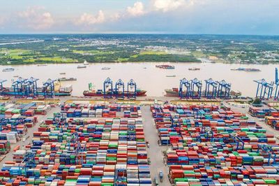 Sau hơn 4 tháng, TP HCM thu về 1.076 tỷ đồng phí hạ tầng cảng biển