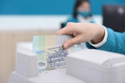 Nới room tín dụng, 'giải cơn khát vốn' cho doanh nghiệp