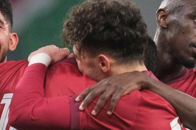 Qatar lại thua giao hữu: Khi việc đăng cai World Cup là trò đùa!
