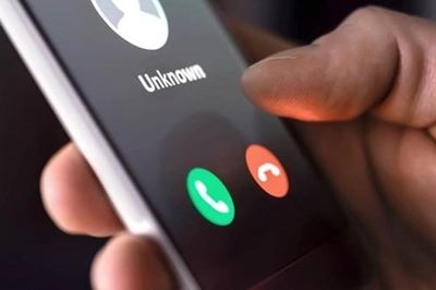 Dọa khóa thuê bao di động để lừa đảo chiếm đoạt tiền trong tài khoản ngân hàng