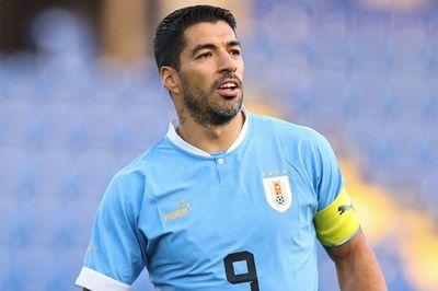 Hàng công Uruguay và Hàn Quốc không sút trúng đích lần nào
