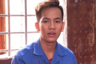 Dùng dao đoạt mạng người chỉ vì một cái nhìn