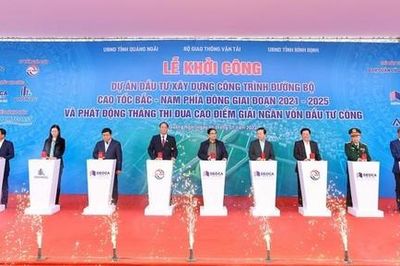 Phát lệnh khởi công đồng loạt 12 dự án thành phần cao tốc Bắc-Nam