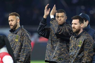 PSG sa sút trước thềm Cúp C1: Messi, Neymar, Mbappe bị đối thủ chê 'lười'