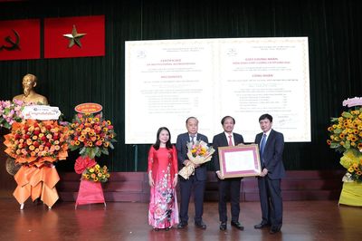 Trường ĐH Hùng Vương TPHCM đạt chuẩn kiểm định cơ sở giáo dục