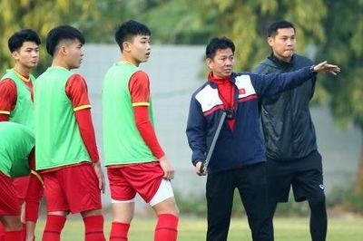 U20 Việt Nam 'bất phân thắng bại' với Công an Hà Nội