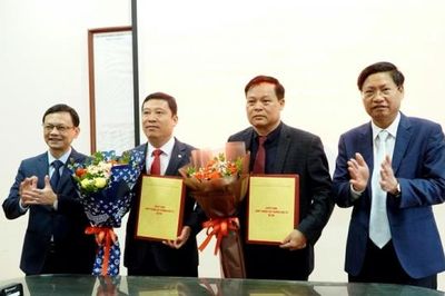 Thái Bình: Trao quyết định cho 2 nhà đầu tư tiên phong di dời để thực hiện đề án phát triển đô thị