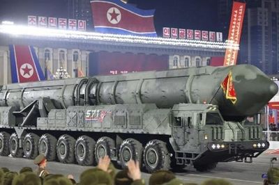 Triều Tiên: Ông Kim Jong-un ra lời kêu gọi cùng chi tiết đáng chú ý tại lễ duyệt binh, liệu sẽ có đơn vị ICBM mới?