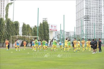 Đội tuyển U23 Việt Nam luyện tập ngày cuối trước khi sang Quata thi đấu