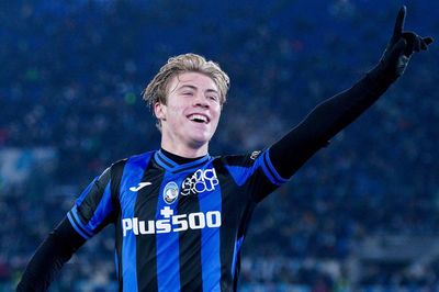 MU đàm phán Hojlund, Man City lấy Kovacic