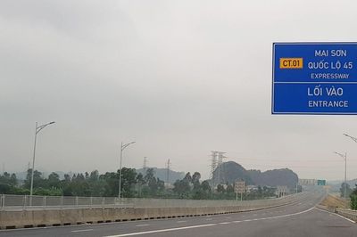 Chưa thu phí cao tốc Phan Thiết - Dầu Giây và Mai Sơn - Quốc lộ 45