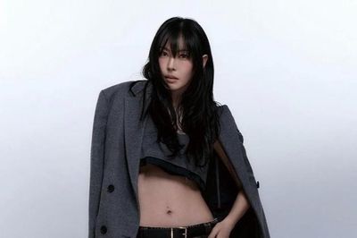 Vòng eo của 'ác nữ' Kim So Yeon ở tuổi 43