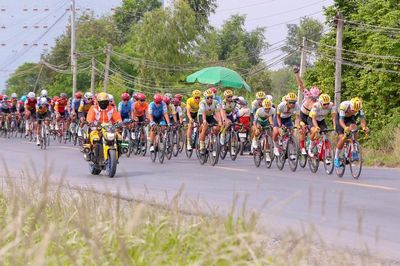 Chặng đua xe đạp dài gần 3.000km đã kết thúc tốt đẹp