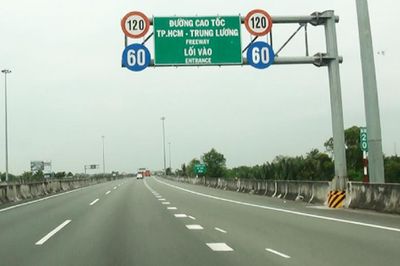 Đề xuất thí điểm thu phí 9 tuyến cao tốc do Nhà nước đầu tư