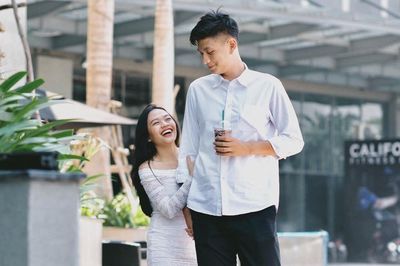 Lấy chồng cao gần 2m, cô gái TPHCM gặp cảnh dở khóc dở cười
