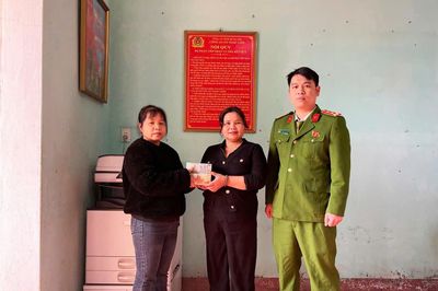 Người đàn ông ở Hưng Yên trả lại hơn 500 triệu đồng tiền chuyển nhầm