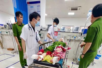 Tình trạng sức khỏe cán bộ công an bị chém khi trực ban ở cơ quan