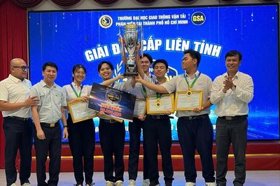 Trường THPT Chuyên Lê Quý Đôn - Nam Nha Trang giành giải nhất cuộc thi 'Đường đến thành công'