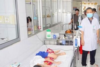 Bộ Y tế yêu cầu điều tra vụ 62 học sinh nghi ngộ độc thực phẩm tại Đồng Tháp