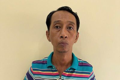 Truy tìm 'Đen' trong vụ cưỡng ép bốc xếp, thu tiền bảo kê ở chợ Bình Tây