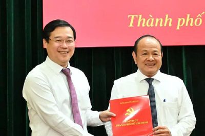 Thành ủy TP.HCM điều động lãnh đạo một số phường