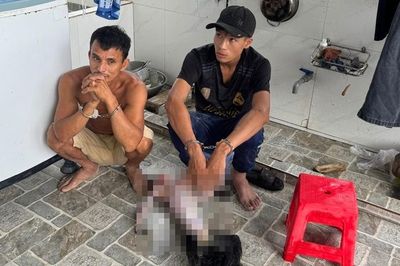 Tạm giữ 5 đối tượng săn bắt trái phép 9 con voọc bạc ở Phú Quốc