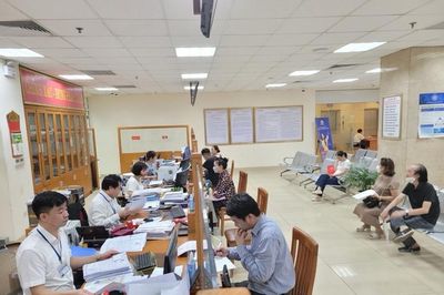 'Tiếp sức' cho cán bộ, công chức cấp xã