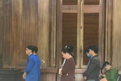 Nhiều con nghiện được giải cứu bằng 'lá bài' xác nhận cư trú