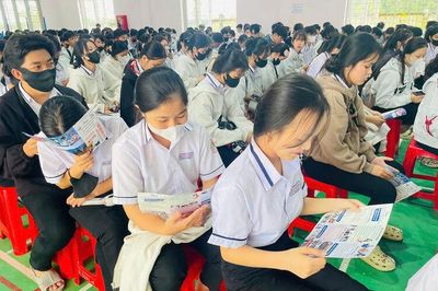 Mở lối tương lai từ xuất khẩu lao động