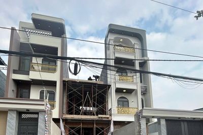 Xin phép xây nhà bị yêu cầu thêm giấy tờ, Bộ Xây dựng nói không có quy định