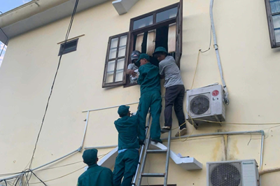 Đà Nẵng: Ban CHQS xã Thượng Đức kịp thời khống chế, dập tắt đám cháy tại trụ sở xã