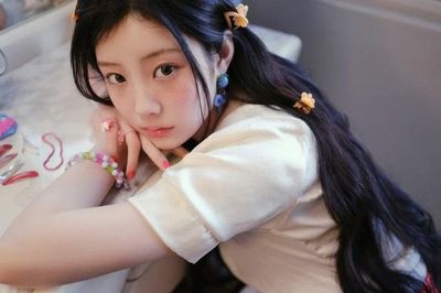 Wonhee ILLIT và tiết lộ 'gây sốc' về chuyện hẹn hò