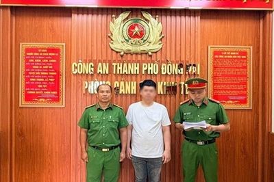 Khởi tố 2 chủ kho hàng thời trang điều tra tội 'xâm phạm quyền sở hữu công nghiệp'