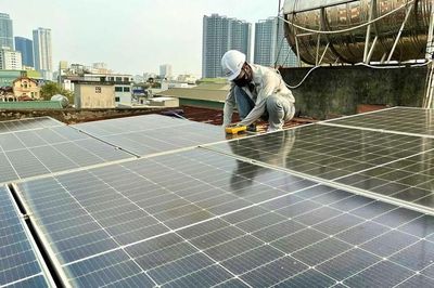 Bộ Công Thương hé lộ cơ chế mới cho điện mặt trời mái nhà