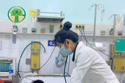 Kỳ tích hồi sinh bé trai ngừng tim kéo dài 60 phút tại Bệnh viện Nhi Đồng 2 TPHCM