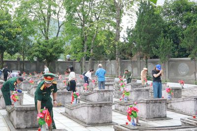 'Tìm lại tên' cho các anh hùng liệt sĩ