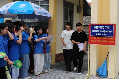 Hơn 7.850 thí sinh toàn tỉnh hoàn thành môn thi đầu tiên