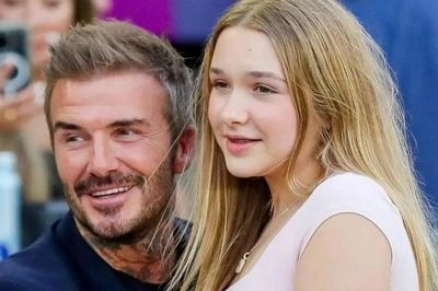 Gia đình Beckham dàn dựng cảnh Harper bị anh trai từ chối gặp?