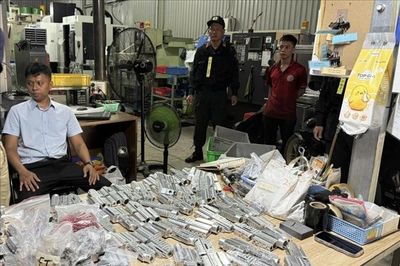 Bắt 8 đối tượng chế tạo, tàng trữ, mua bán trái phép vũ khí quân dụng