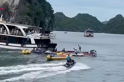 Lật tàu du lịch trên vịnh Lan Hạ, Cát Bà khiến một nữ du khách tử vong
