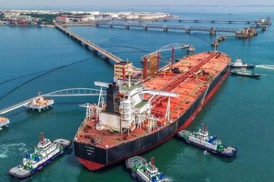 Thị trường năng lượng chưa thể trở lại mức trước xung đột dù eo biển Hormuz mở cửa