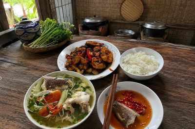 Mâm cơm giữ lửa nhà