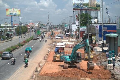 Quốc lộ 13 rộng 8 làn xe trước ngày về đích