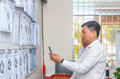 Đoàn ĐBQH tỉnh khảo sát việc thực hiện chính quyền địa phương 2 cấp tại xã Khánh An và Xã Hồ Thị Kỷ