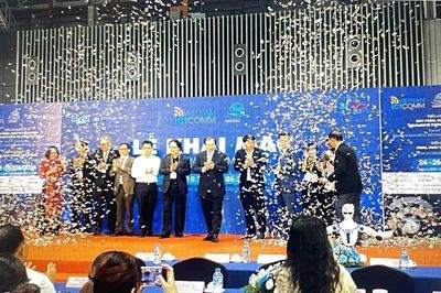 Doanh nghiệp vận hành trên nền tảng AI – Tương lai của chuyển đổi số