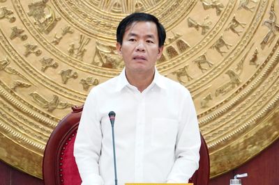 Hội nghị Ban Thường vụ Tỉnh ủy lần thứ 14