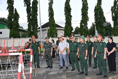 Thượng tướng Lê Quang Minh kiểm tra, động viên lực lượng tìm kiếm, quy tập hài cốt liệt sĩ