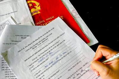 Tháo khó khăn trong thủ tục cấp sổ đỏ