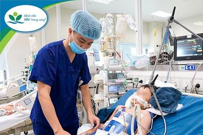 Sai lầm khi sơ cứu trẻ đuối nước khiến bác sĩ đau lòng